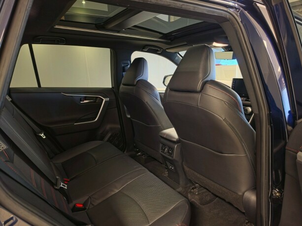 toyota-rav4-plug-in-hybrid-plug-in-petrol-2021-big-16
