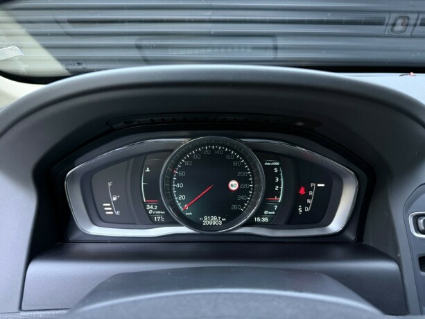 volvo-xc-60-diesel-2014-big-14