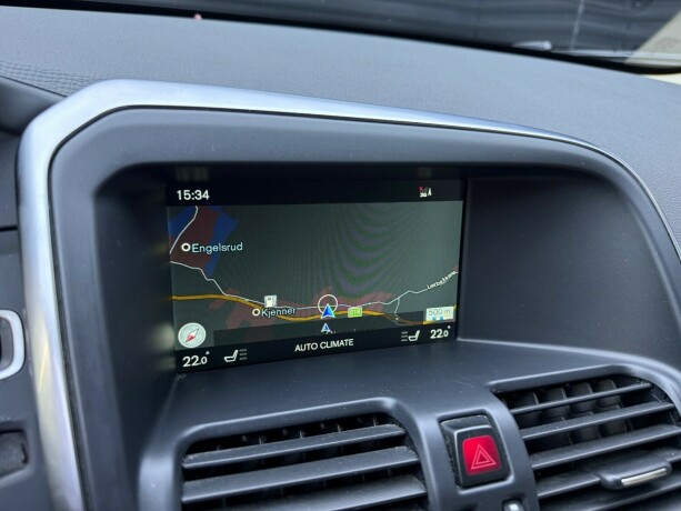 volvo-xc-60-diesel-2014-big-15