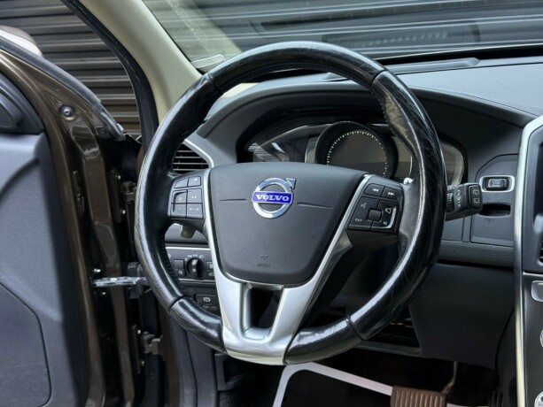 volvo-xc-60-diesel-2014-big-12