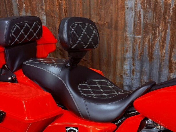 harley-davidson-street-glide-bensin-2009-big-6