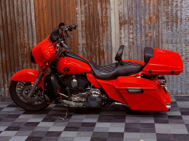 harley-davidson-street-glide-bensin-2009-big-15