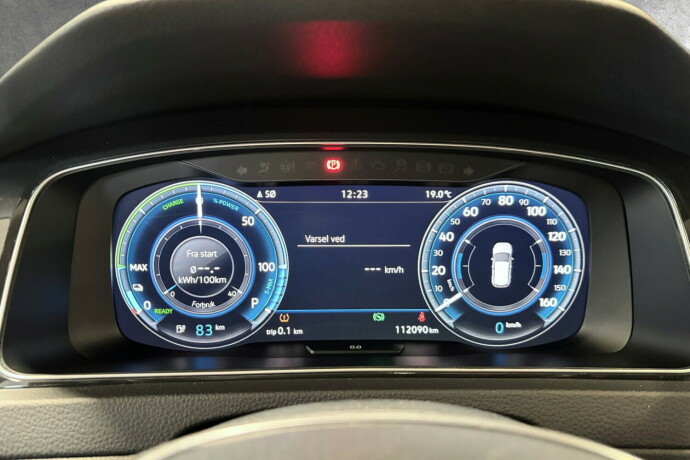 volkswagen-e-golf-vii-elektrisitet-2020-big-23
