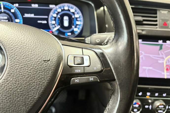volkswagen-e-golf-vii-elektrisitet-2020-big-22