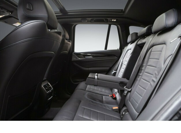 bmw-ix3-elektrisitet-2022-big-17