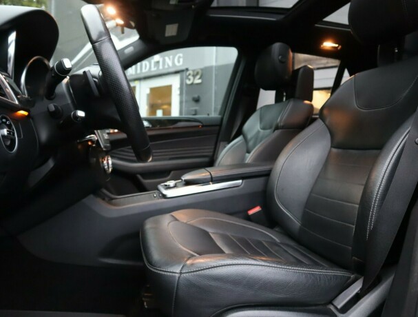 mercedes-benz-ml350-diesel-2012-big-11