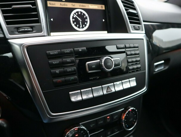 mercedes-benz-ml350-diesel-2012-big-23