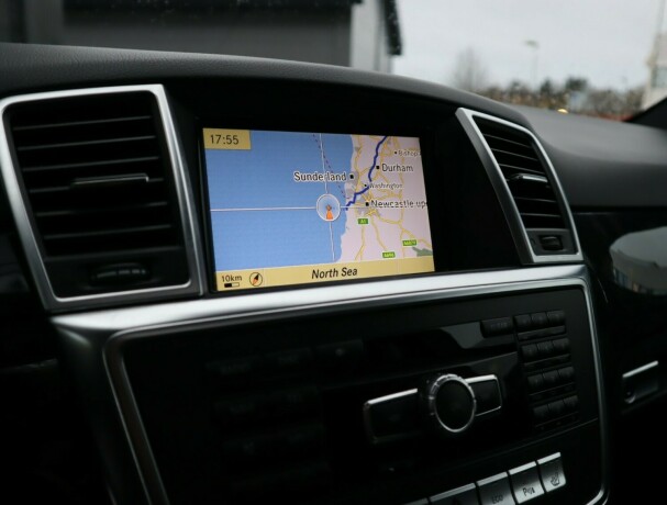 mercedes-benz-ml350-diesel-2012-big-25