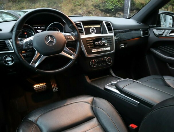 mercedes-benz-ml350-diesel-2012-big-8