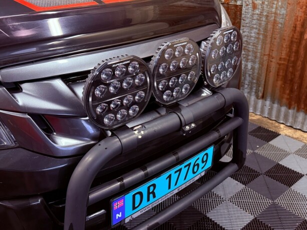 isuzu-d-max-diesel-2016-big-10
