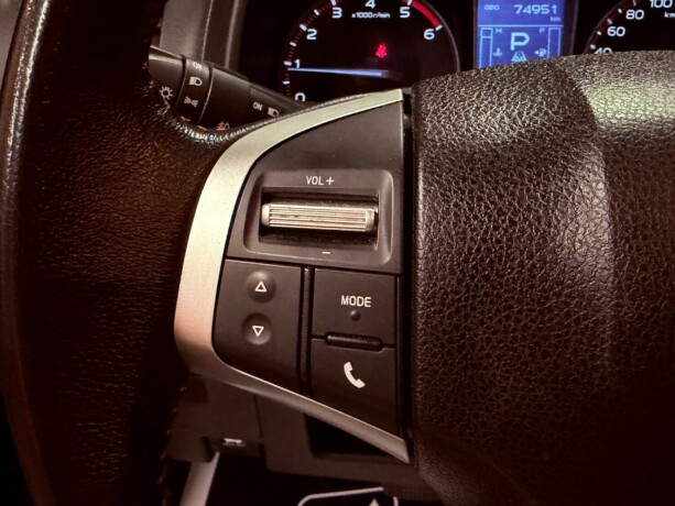 isuzu-d-max-diesel-2016-big-27
