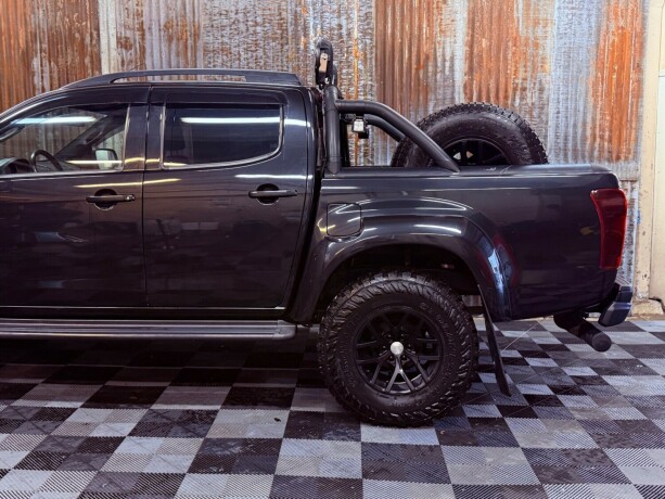 isuzu-d-max-diesel-2016-big-13