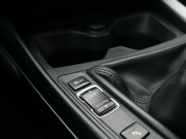 bmw-116i-bensin-2015-big-18