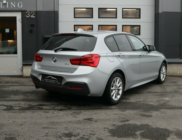 bmw-116i-bensin-2015-big-1
