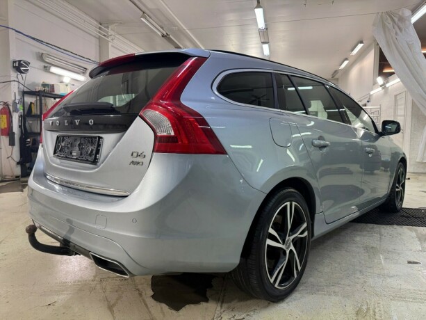 volvo-v60-elektrisitetdiesel-2013-big-6