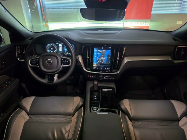 volvo-v60-plug-in-petrol-2022-big-43
