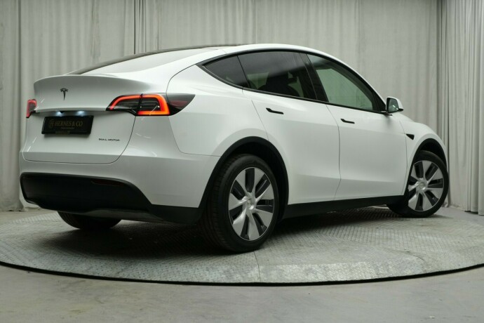 tesla-model-y-elektrisitet-2024-big-5