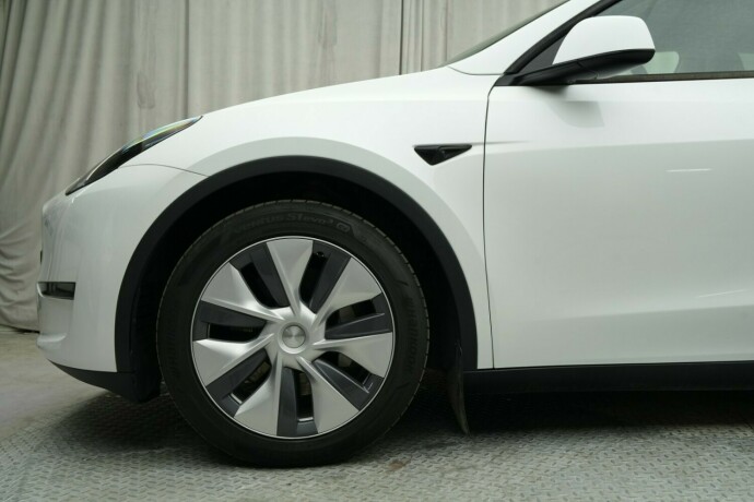 tesla-model-y-elektrisitet-2024-big-7