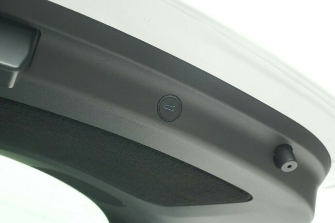 tesla-model-y-elektrisitet-2024-big-12