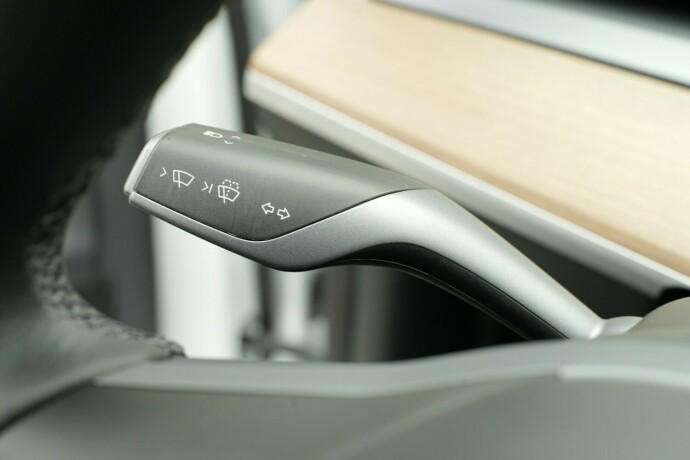 tesla-model-y-elektrisitet-2024-big-24