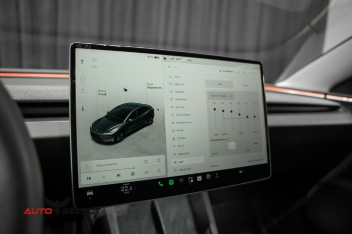 tesla-model-3-elektrisitet-2024-big-44