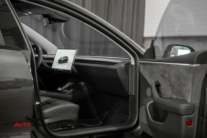 tesla-model-3-elektrisitet-2024-big-18