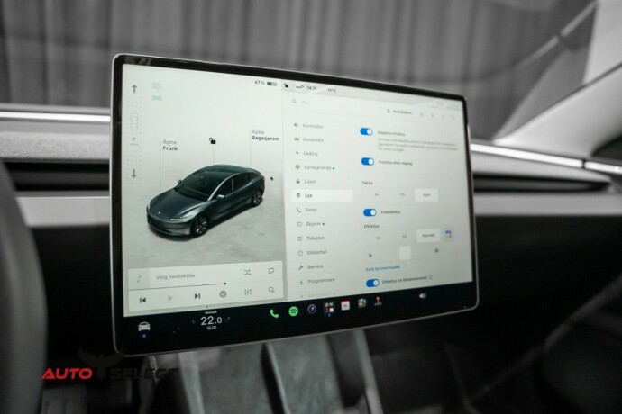tesla-model-3-elektrisitet-2024-big-38