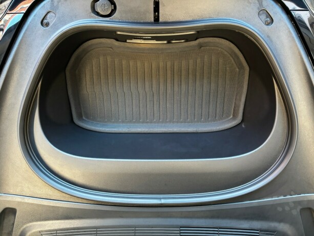 tesla-model-3-elektrisitet-2025-big-37