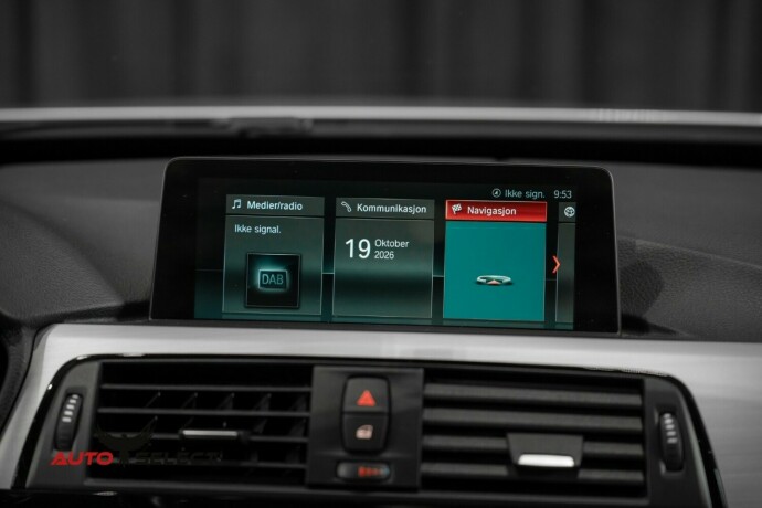 bmw-320i-bensin-2017-big-40