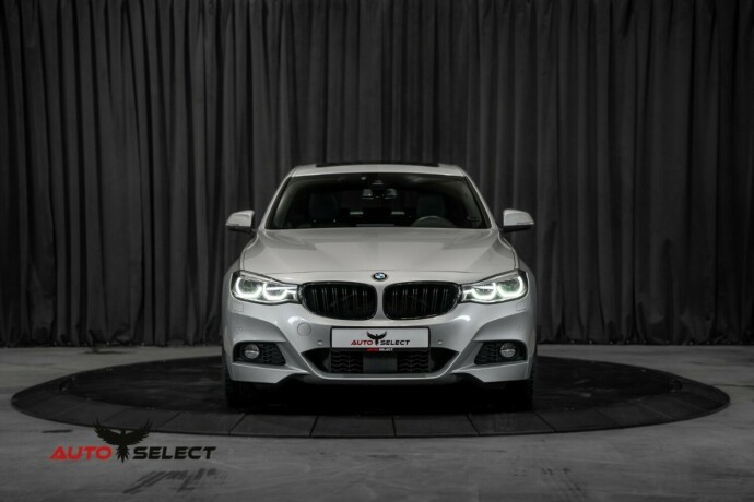 bmw-320i-bensin-2017-big-3