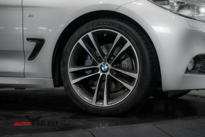 bmw-320i-bensin-2017-big-2