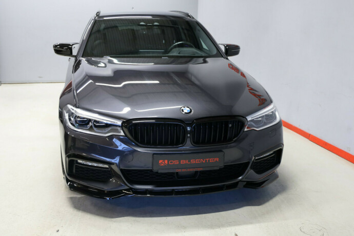 bmw-540i-bensin-2018-big-3