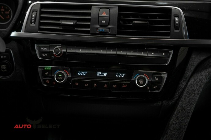 bmw-318i-bensin-2018-big-32