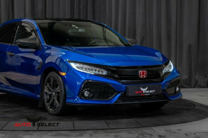 honda-civic-bensin-2017-big-2