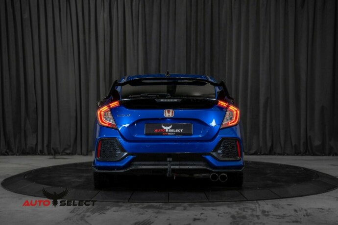 honda-civic-bensin-2017-big-7