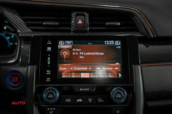 honda-civic-bensin-2017-big-37