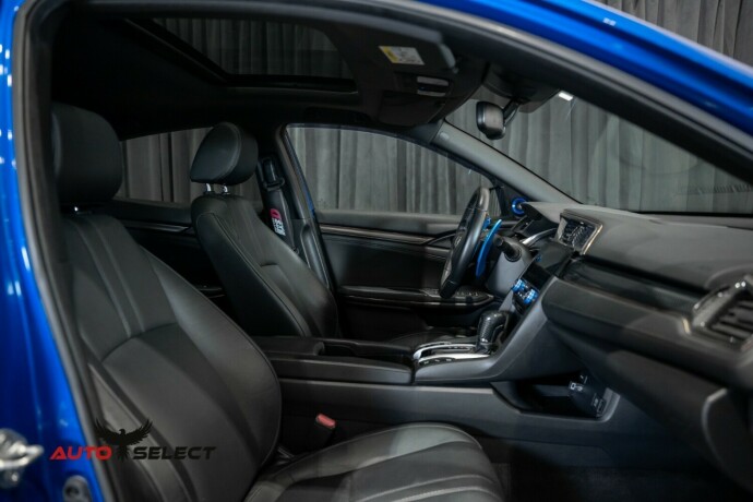 honda-civic-bensin-2017-big-17