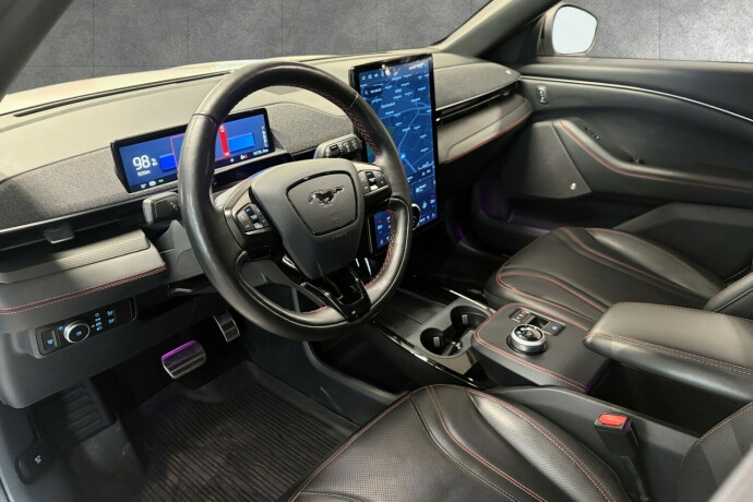 ford-mustang-mach-e-elektrisitet-2021-big-8