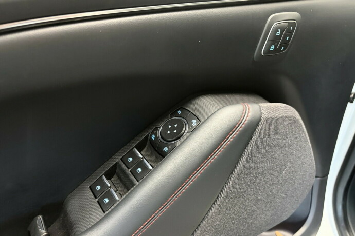 ford-mustang-mach-e-elektrisitet-2021-big-27