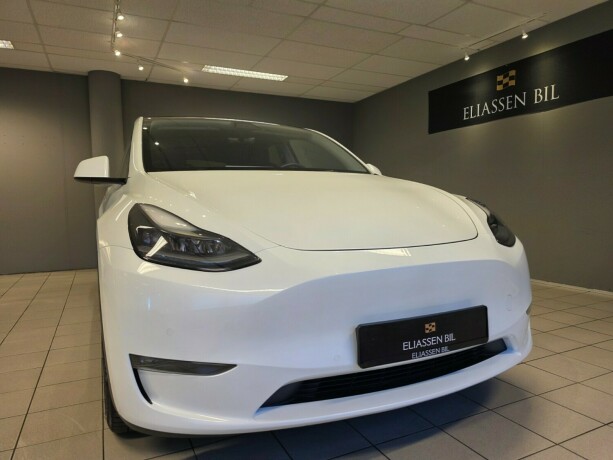 tesla-model-y-elektrisitet-2021-big-9