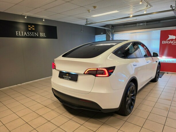 tesla-model-y-elektrisitet-2021-big-5