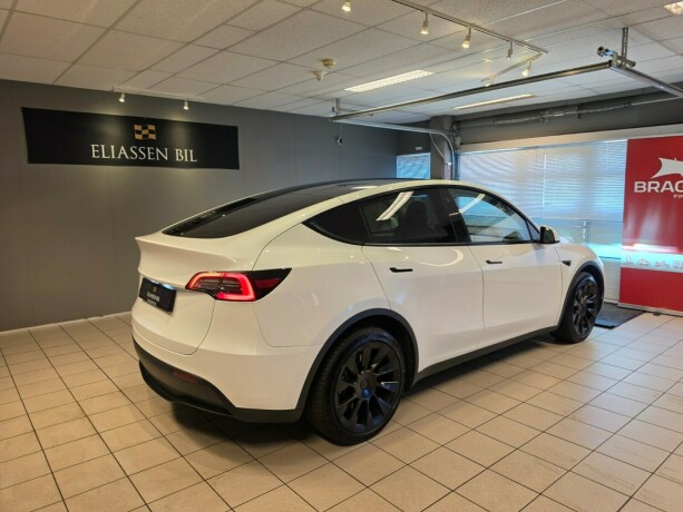 tesla-model-y-elektrisitet-2021-big-4