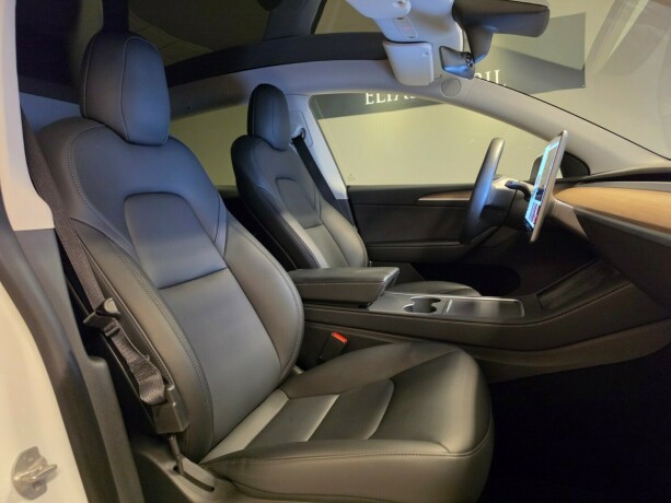 tesla-model-y-elektrisitet-2021-big-13