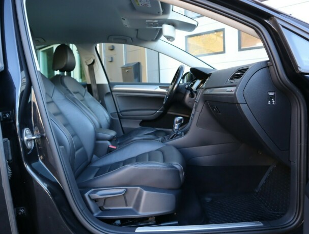 volkswagen-e-golf-vii-elektrisitet-2015-big-7