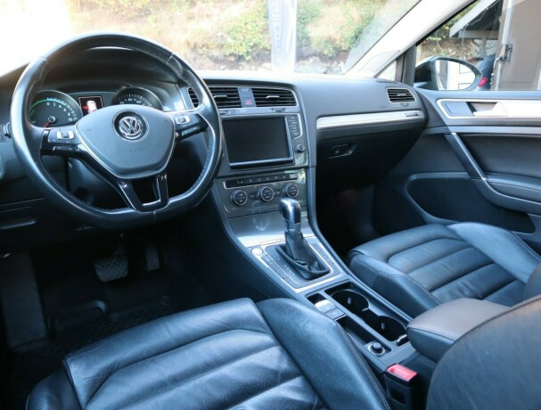 volkswagen-e-golf-vii-elektrisitet-2015-big-6