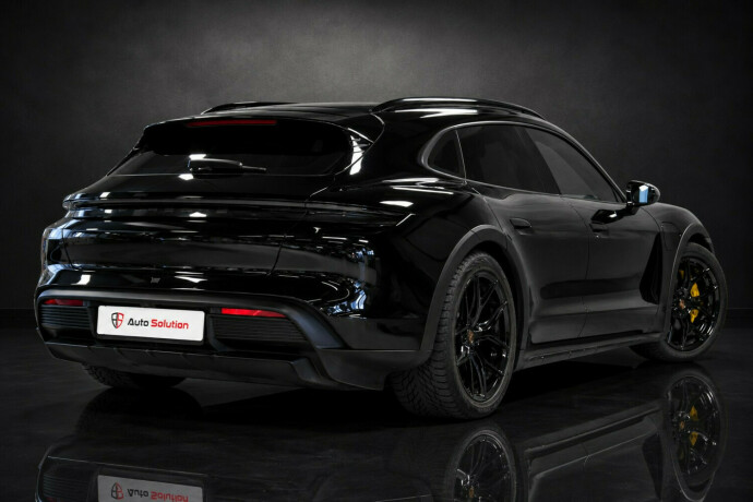 porsche-taycan-4-elektrisitet-2023-big-1