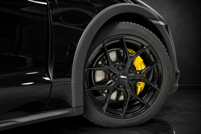 porsche-taycan-4-elektrisitet-2023-big-29