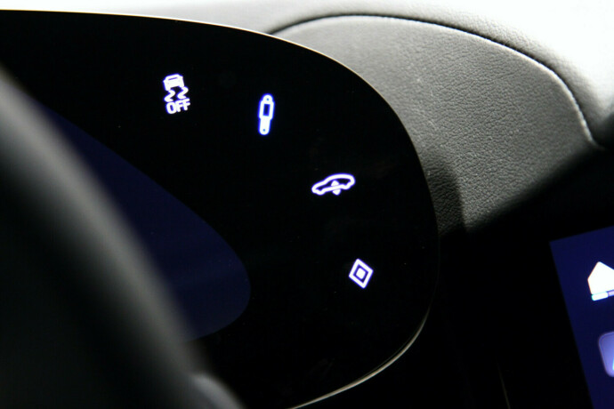 porsche-taycan-4-elektrisitet-2023-big-24