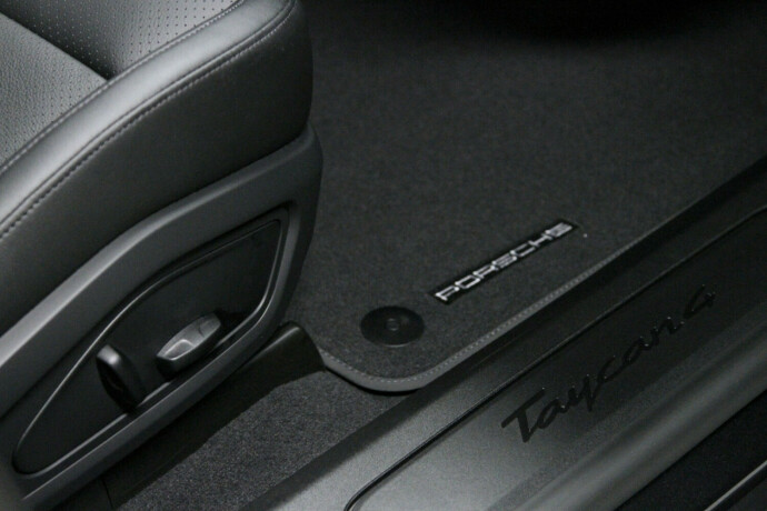 porsche-taycan-4-elektrisitet-2023-big-10