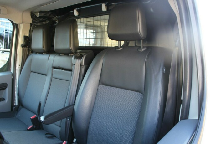 toyota-proace-diesel-2017-big-8